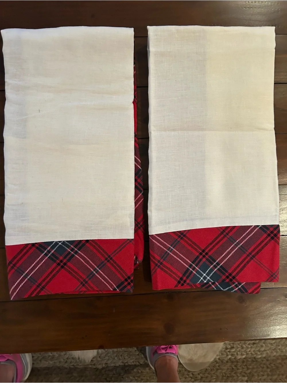 Williams Sonoma White Linen Duvet Cover with Red Plaid Trim